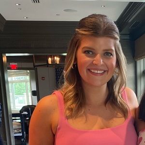 Meet your Posher, Casey